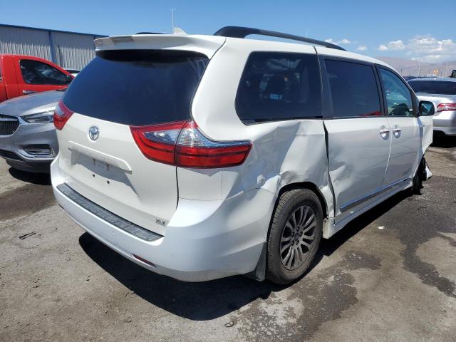 Photo 2 VIN: 5TDYZ3DC9LS032865 - TOYOTA SIENNA XLE 