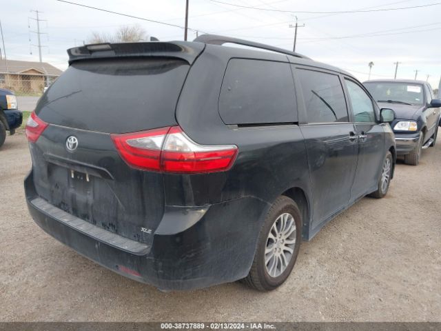 Photo 3 VIN: 5TDYZ3DC9LS063484 - TOYOTA SIENNA 