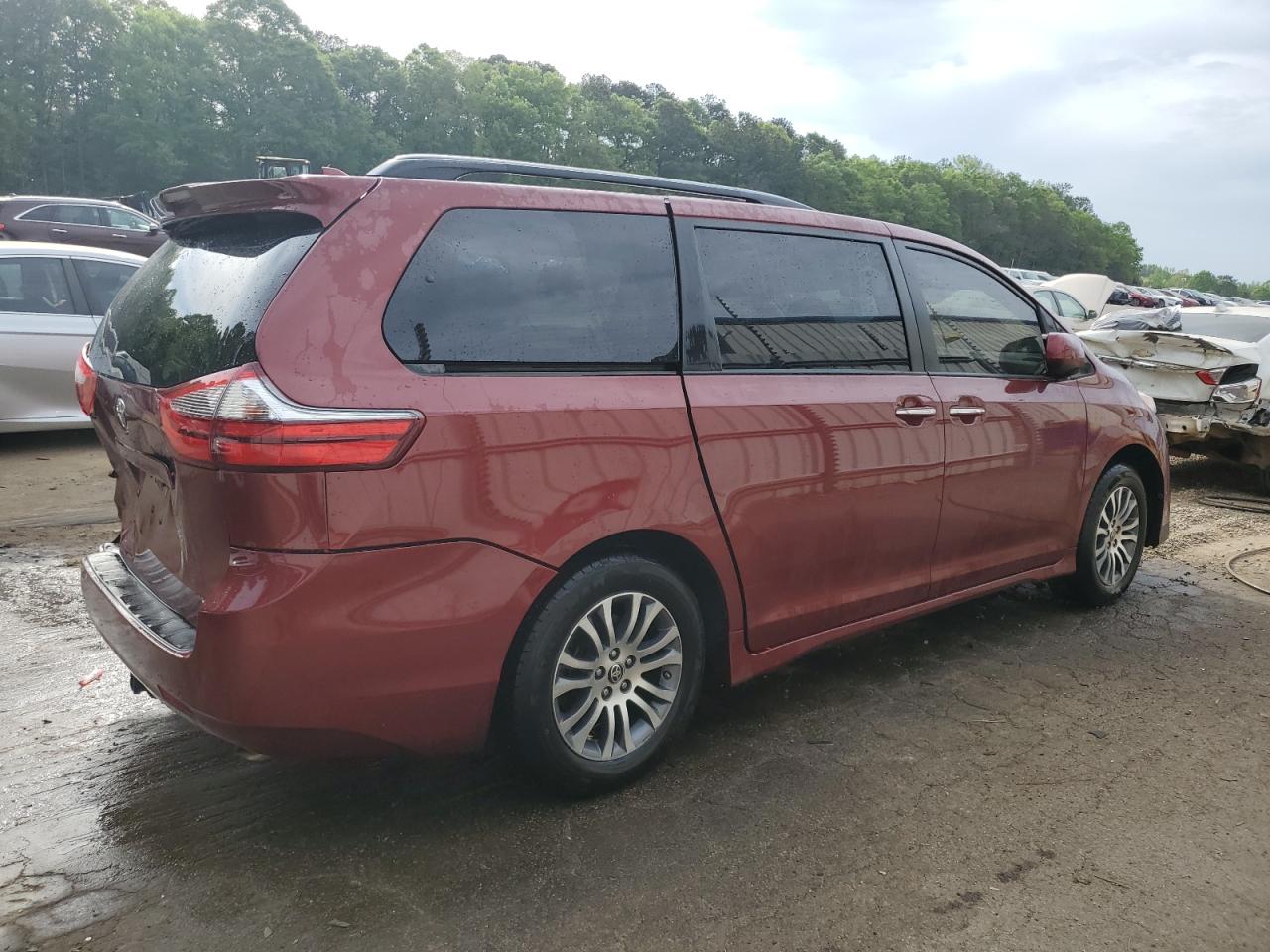 Photo 2 VIN: 5TDYZ3DC9LS068538 - TOYOTA SIENNA 