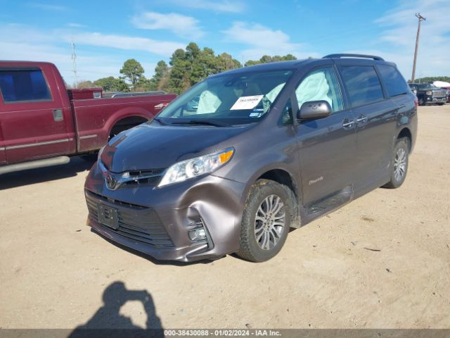 Photo 1 VIN: 5TDYZ3DC9LS068569 - TOYOTA SIENNA 