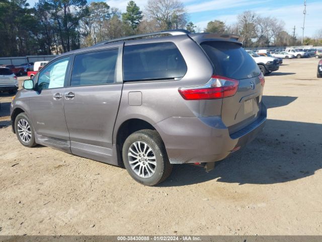 Photo 2 VIN: 5TDYZ3DC9LS068569 - TOYOTA SIENNA 