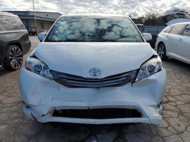 Photo 4 VIN: 5TDYZ3DCXHS773503 - TOYOTA SIENNA XLE 