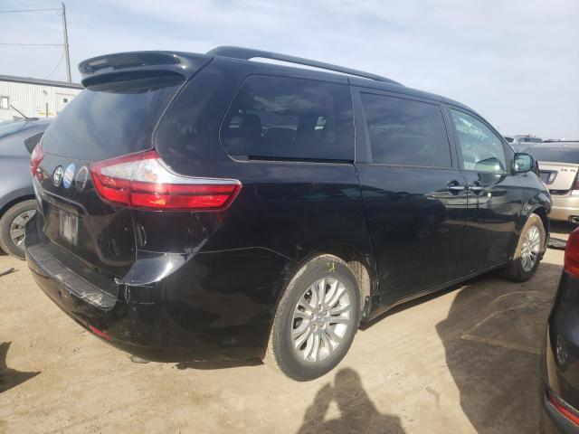 Photo 2 VIN: 5TDYZ3DCXHS775641 - TOYOTA SIENNA XLE 