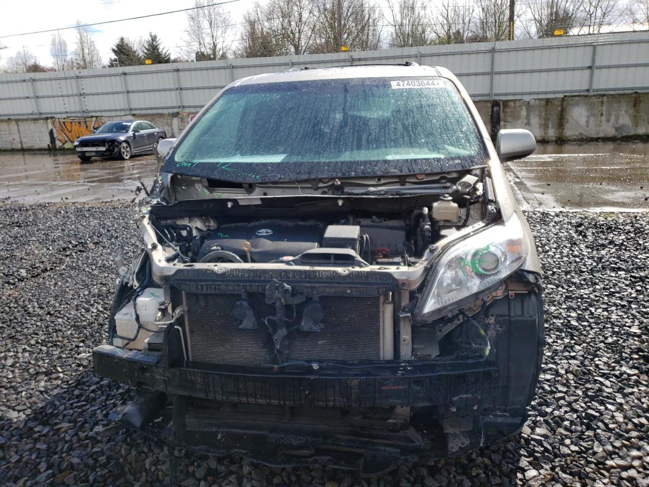 Photo 4 VIN: 5TDYZ3DCXHS802112 - TOYOTA SIENNA 