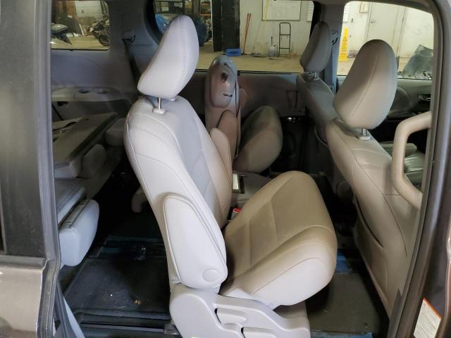 Photo 10 VIN: 5TDYZ3DCXHS829066 - TOYOTA SIENNA XLE 