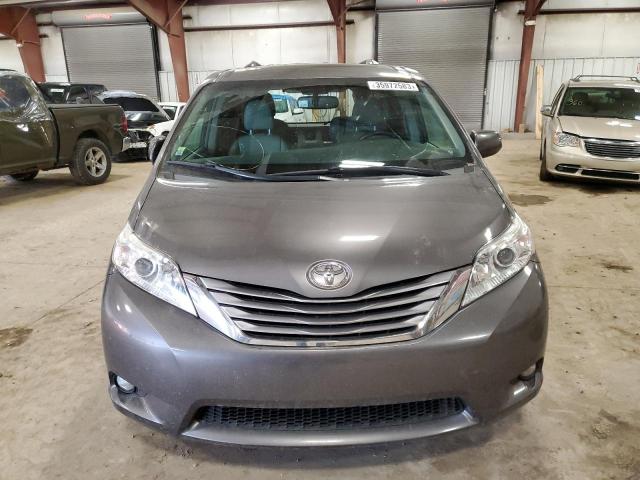 Photo 4 VIN: 5TDYZ3DCXHS829066 - TOYOTA SIENNA XLE 