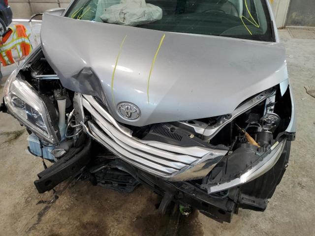 Photo 8 VIN: 5TDYZ3DCXHS848605 - TOYOTA SIENNA XLE 