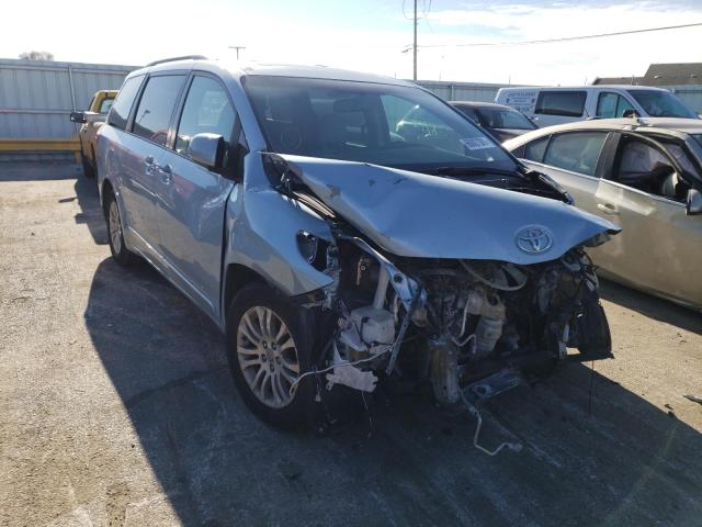 Photo 0 VIN: 5TDYZ3DCXHS861502 - TOYOTA SIENNA XLE 