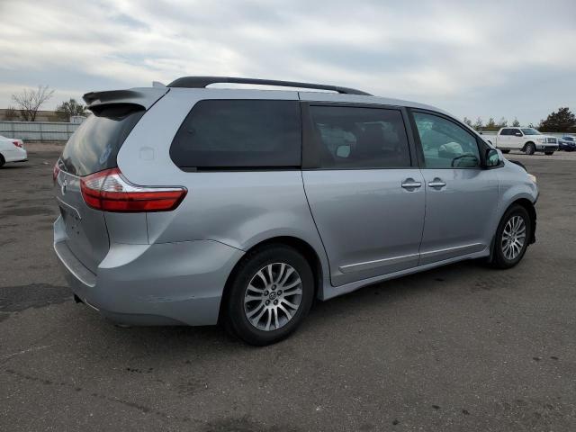 Photo 2 VIN: 5TDYZ3DCXJS914818 - TOYOTA SIENNA XLE 