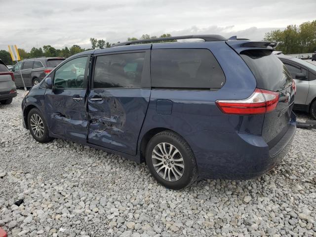 Photo 1 VIN: 5TDYZ3DCXJS927858 - TOYOTA SIENNA XLE 