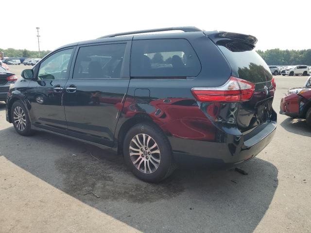 Photo 1 VIN: 5TDYZ3DCXJS929982 - TOYOTA SIENNA XLE 