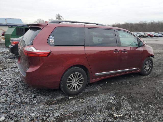 Photo 2 VIN: 5TDYZ3DCXJS930839 - TOYOTA SIENNA XLE 