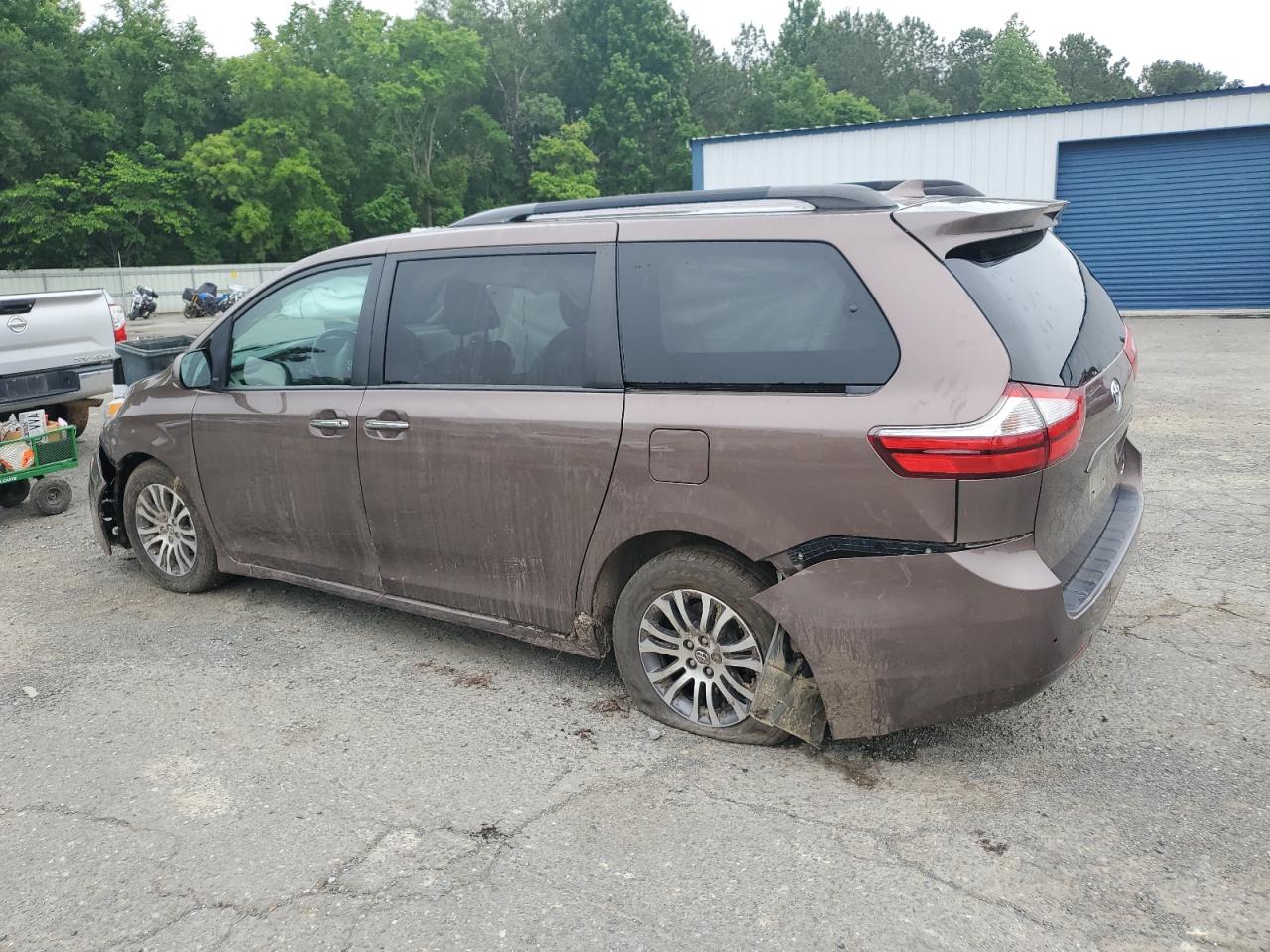 Photo 1 VIN: 5TDYZ3DCXJS931070 - TOYOTA SIENNA 