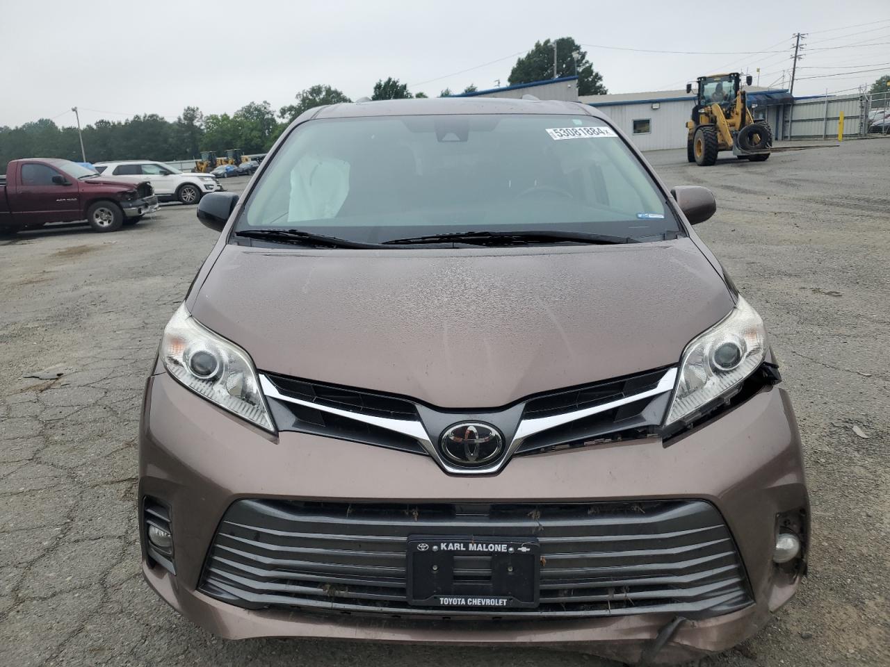 Photo 4 VIN: 5TDYZ3DCXJS931070 - TOYOTA SIENNA 