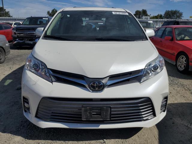 Photo 4 VIN: 5TDYZ3DCXJS948466 - TOYOTA SIENNA XLE 