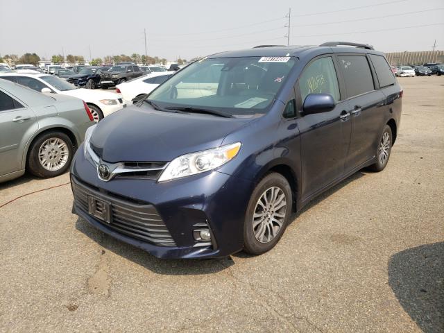 Photo 1 VIN: 5TDYZ3DCXJS950704 - TOYOTA SIENNA XLE 