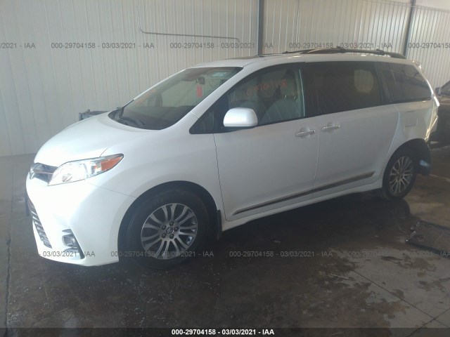 Photo 1 VIN: 5TDYZ3DCXKS001512 - TOYOTA SIENNA 