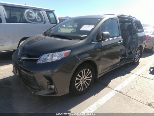 Photo 1 VIN: 5TDYZ3DCXKS018763 - TOYOTA SIENNA 