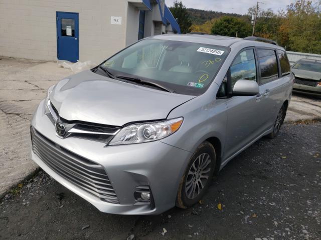 Photo 1 VIN: 5TDYZ3DCXKS967875 - TOYOTA SIENNA XLE 