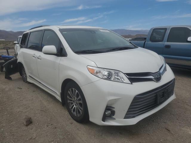 Photo 3 VIN: 5TDYZ3DCXKS972753 - TOYOTA SIENNA XLE 