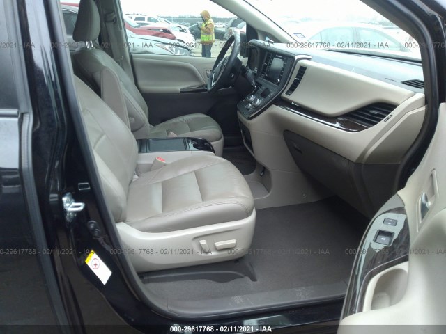 Photo 4 VIN: 5TDYZ3DCXKS985552 - TOYOTA SIENNA 