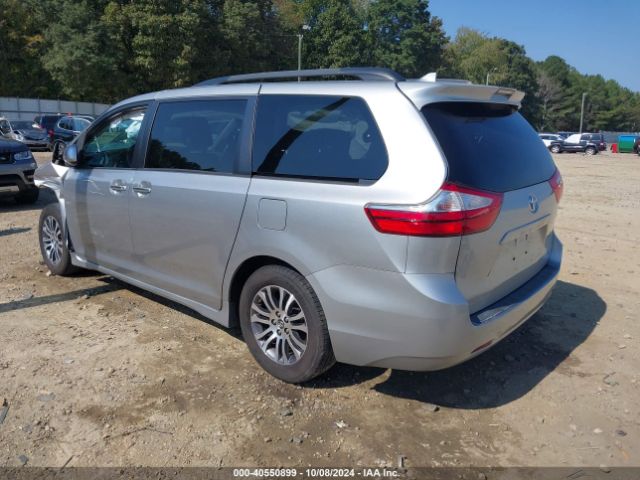 Photo 2 VIN: 5TDYZ3DCXKS987964 - TOYOTA SIENNA 