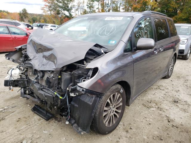 Photo 1 VIN: 5TDYZ3DCXKS989617 - TOYOTA SIENNA XLE 