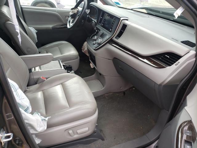 Photo 4 VIN: 5TDYZ3DCXKS989617 - TOYOTA SIENNA XLE 