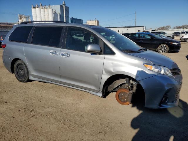 Photo 3 VIN: 5TDYZ3DCXLS040005 - TOYOTA SIENNA XLE 