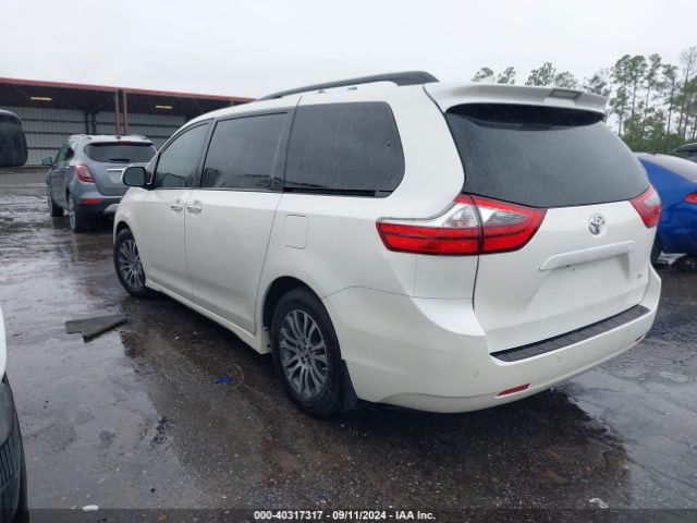 Photo 2 VIN: 5TDYZ3DCXLS044507 - TOYOTA SIENNA 