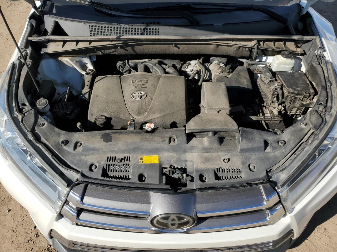 Photo 10 VIN: 5TDYZRFH1JS238349 - TOYOTA HIGHLANDER 