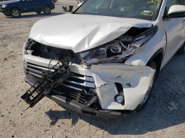 Photo 8 VIN: 5TDYZRFH4KS357188 - TOYOTA HIGHLANDER 