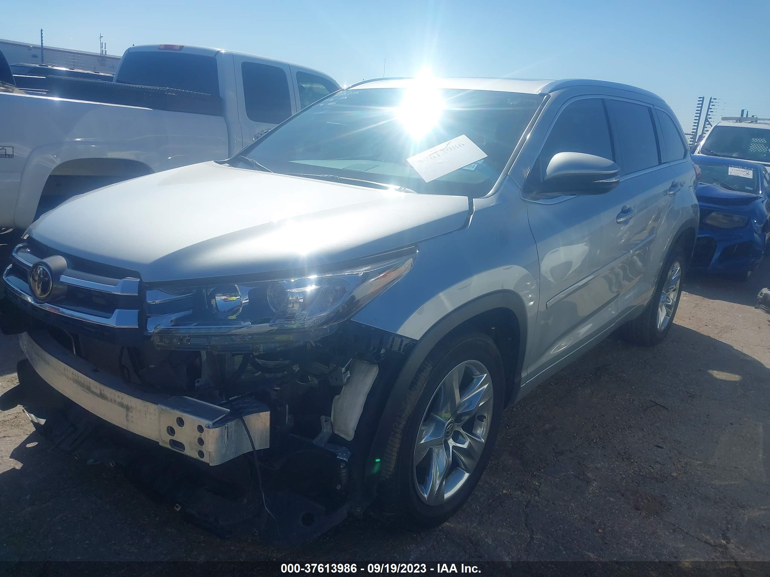 Photo 1 VIN: 5TDYZRFH4KS368241 - TOYOTA HIGHLANDER 