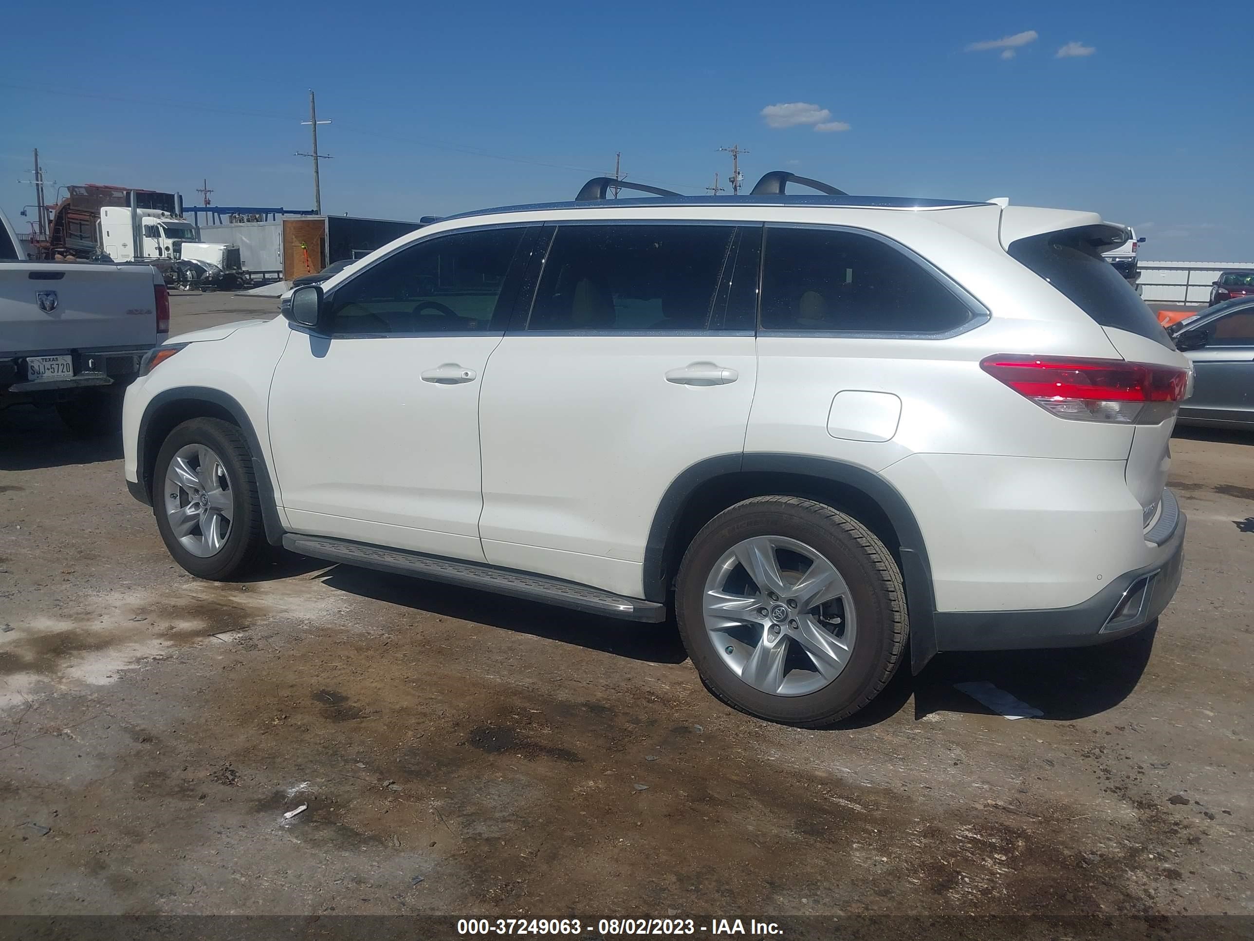 Photo 12 VIN: 5TDYZRFH5HS232967 - TOYOTA HIGHLANDER 