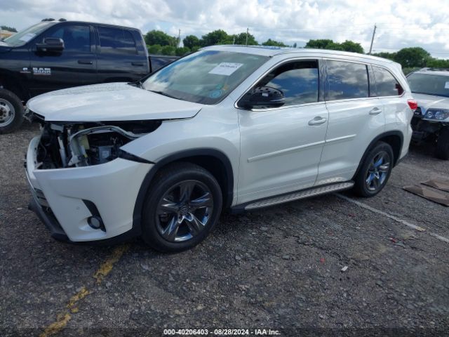 Photo 1 VIN: 5TDYZRFH6JS264641 - TOYOTA HIGHLANDER 