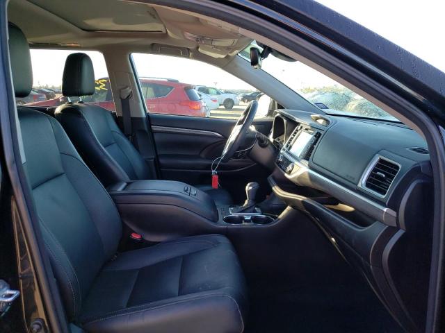 Photo 4 VIN: 5TDYZRFH7JS257696 - TOYOTA HIGHLANDER 