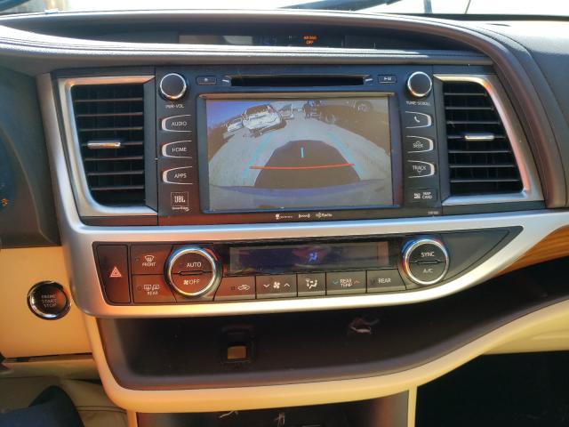 Photo 8 VIN: 5TDYZRFH7JS280038 - TOYOTA HIGHLANDER 