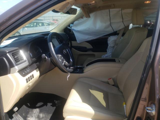 Photo 4 VIN: 5TDYZRFH8HS212390 - TOYOTA HIGHLANDER 