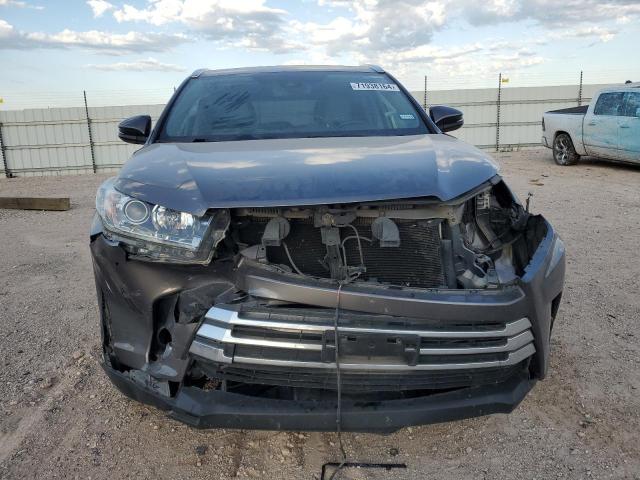 Photo 4 VIN: 5TDYZRFH9JS237210 - TOYOTA HIGHLANDER 