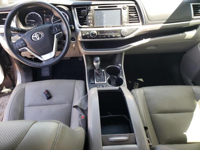 Photo 7 VIN: 5TDYZRFH9JS243265 - TOYOTA HIGHLANDER 