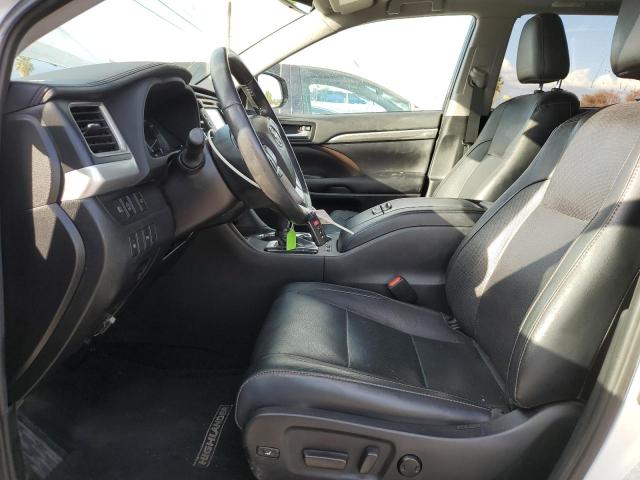 Photo 6 VIN: 5TDYZRFH9KS340371 - TOYOTA HIGHLANDER 