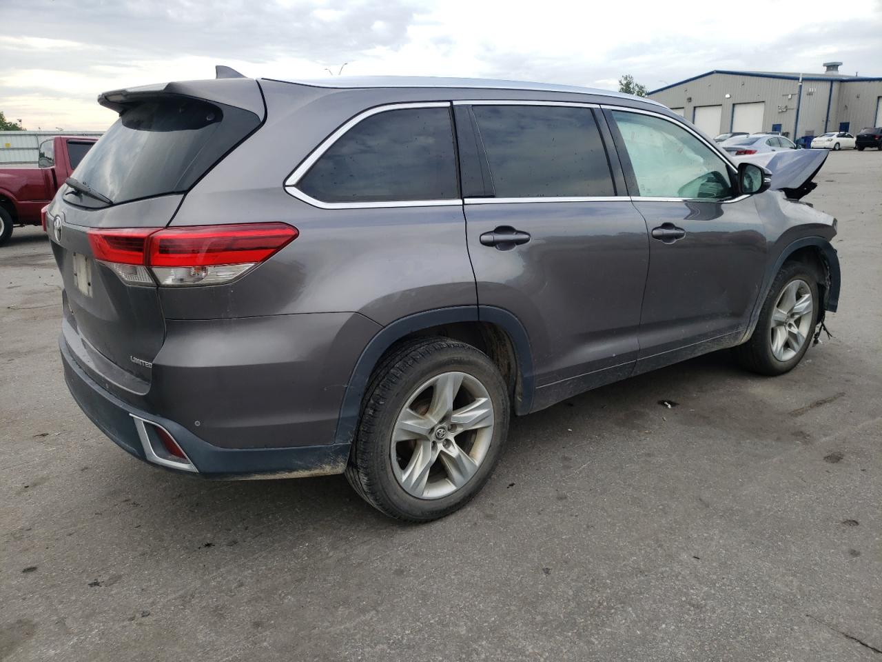 Photo 2 VIN: 5TDYZRFHXHS228512 - TOYOTA HIGHLANDER 