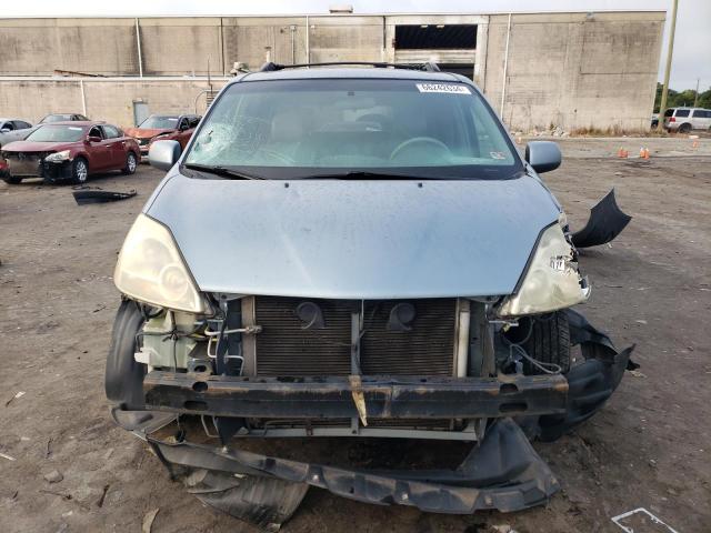 Photo 4 VIN: 5TDZA22C05S234635 - TOYOTA SIENNA XLE 