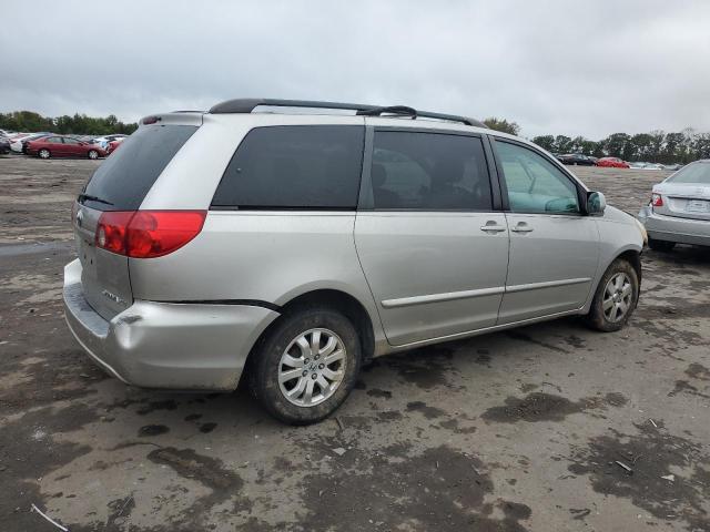 Photo 2 VIN: 5TDZA22C06S568732 - TOYOTA SIENNA XLE 