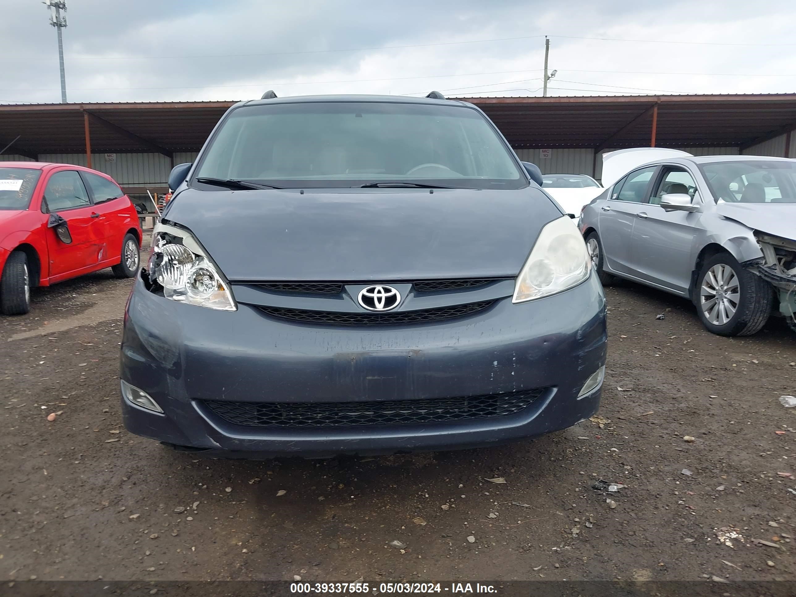 Photo 11 VIN: 5TDZA22C06S571663 - TOYOTA SIENNA 