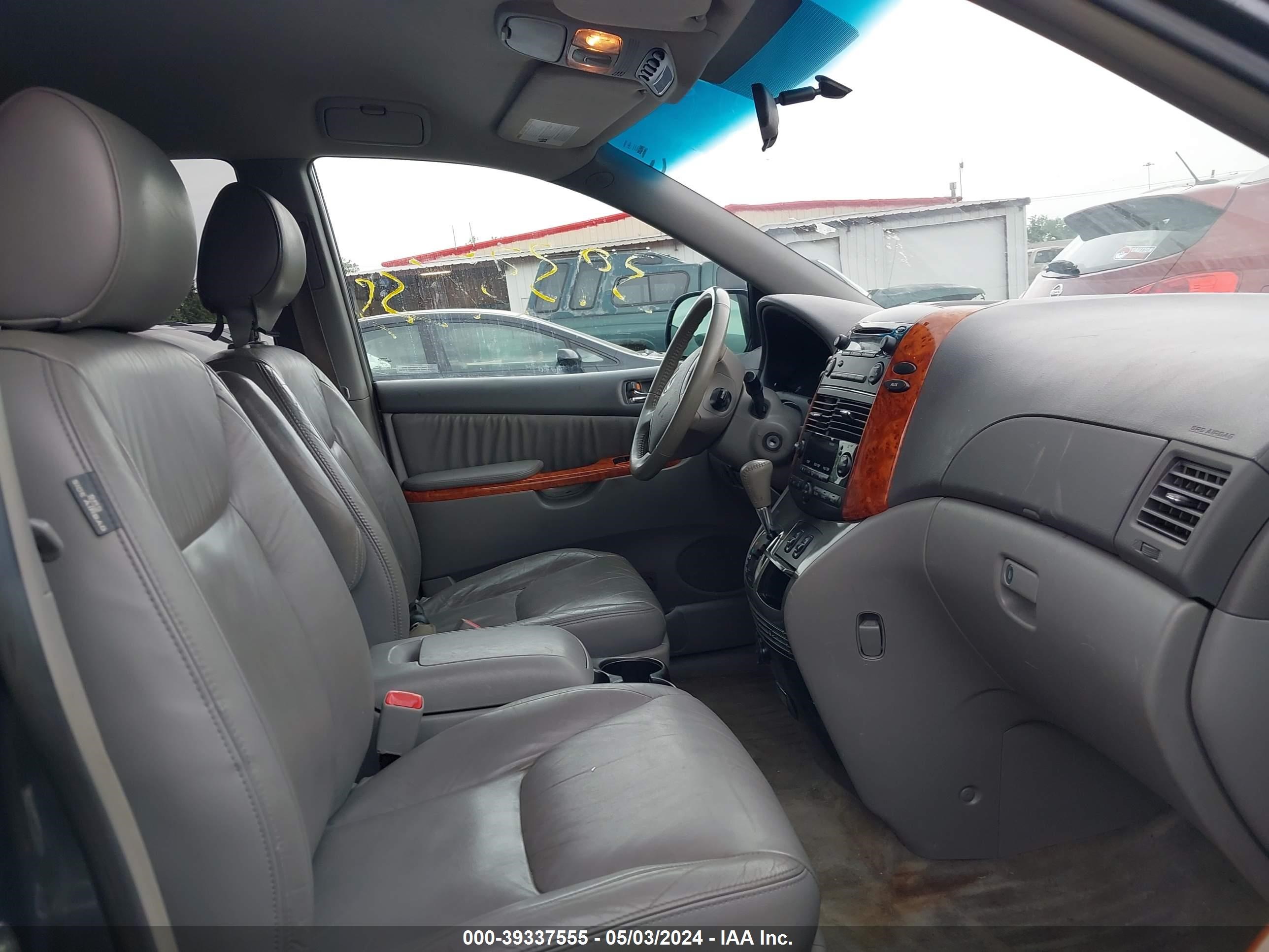 Photo 4 VIN: 5TDZA22C06S571663 - TOYOTA SIENNA 