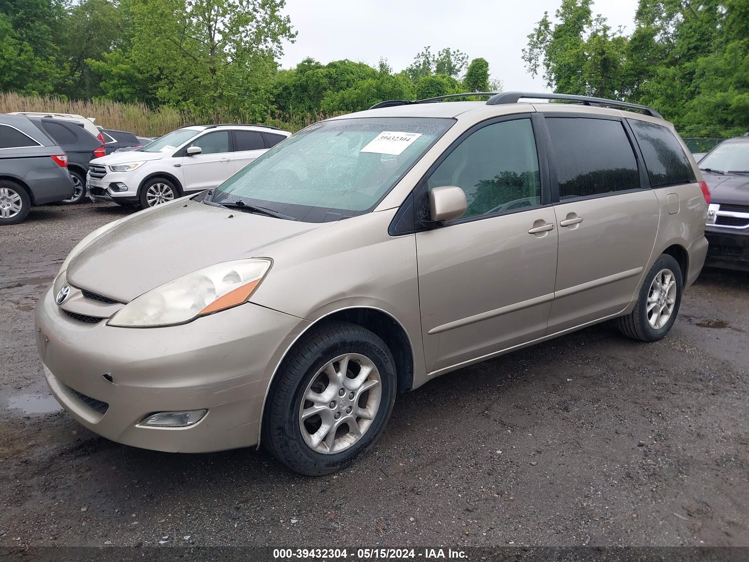 Photo 1 VIN: 5TDZA22C16S396713 - TOYOTA SIENNA 