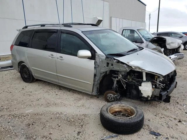 Photo 3 VIN: 5TDZA22C16S430861 - TOYOTA SIENNA XLE 