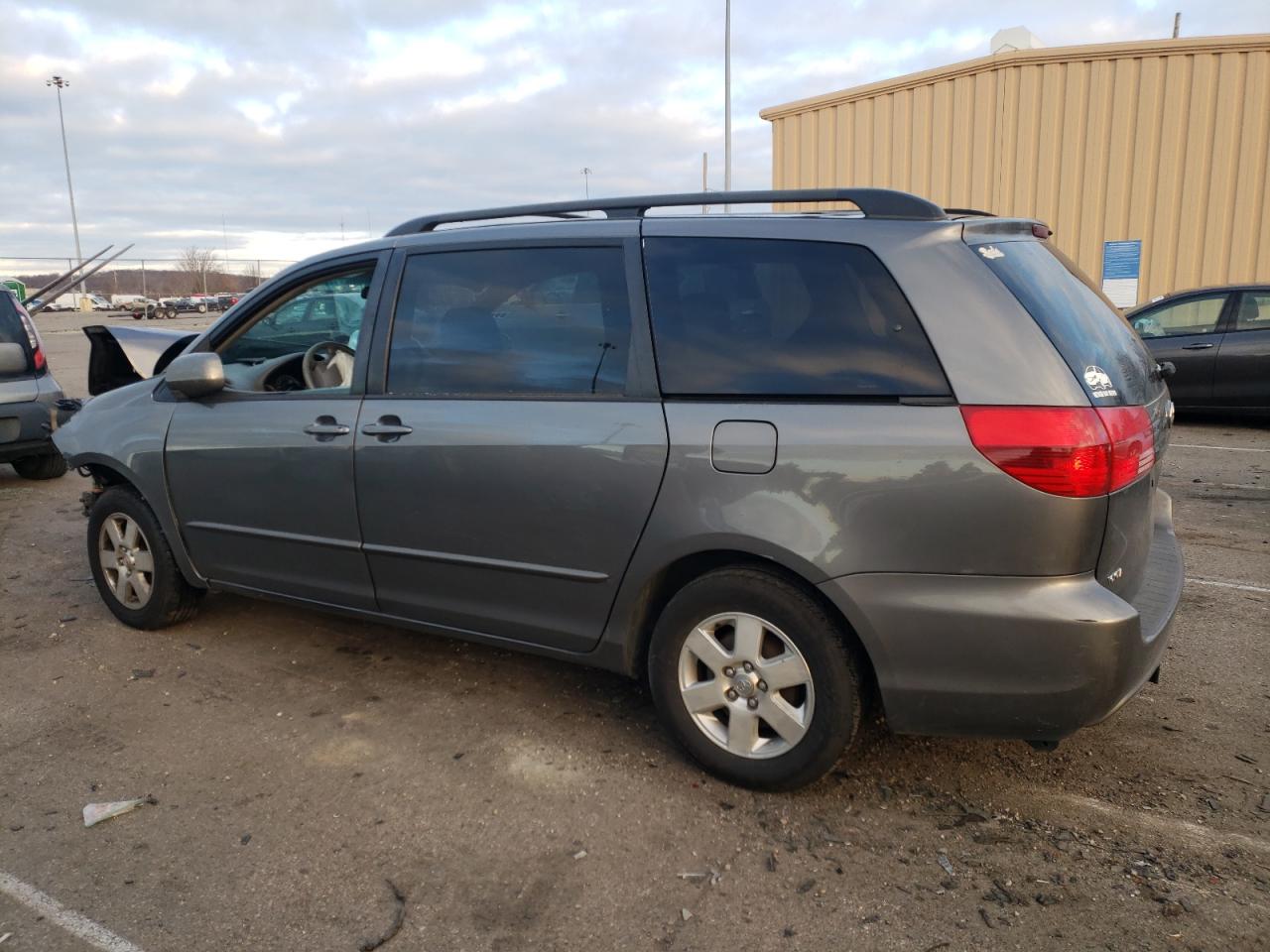 Photo 1 VIN: 5TDZA22C24S061165 - TOYOTA SIENNA 