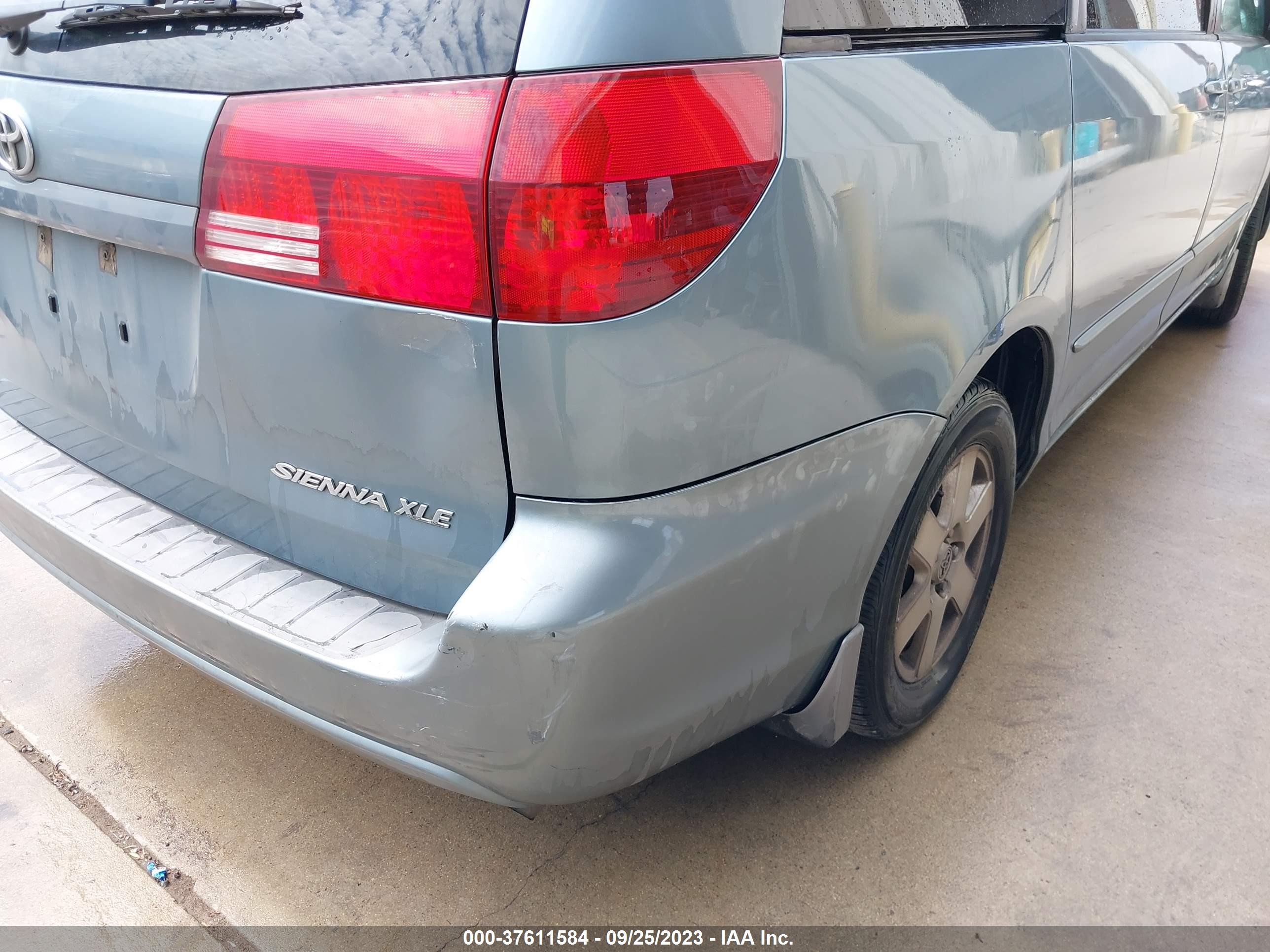 Photo 5 VIN: 5TDZA22C25S381362 - TOYOTA SIENNA 